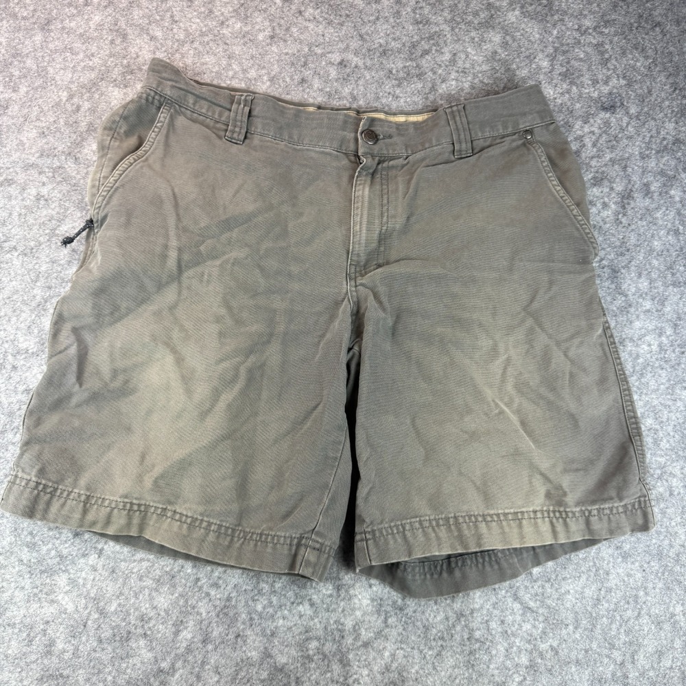 Columbia Mens 34x10 Lightweight Cotton Flat Front  Shorts 100% Cotton Zip Pocket